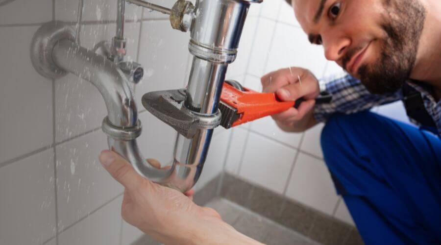 Expert burst pipe repair services in Beaverton, OR